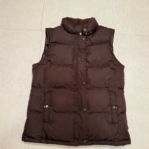 GAP Chocolate Brown Puffer Vest